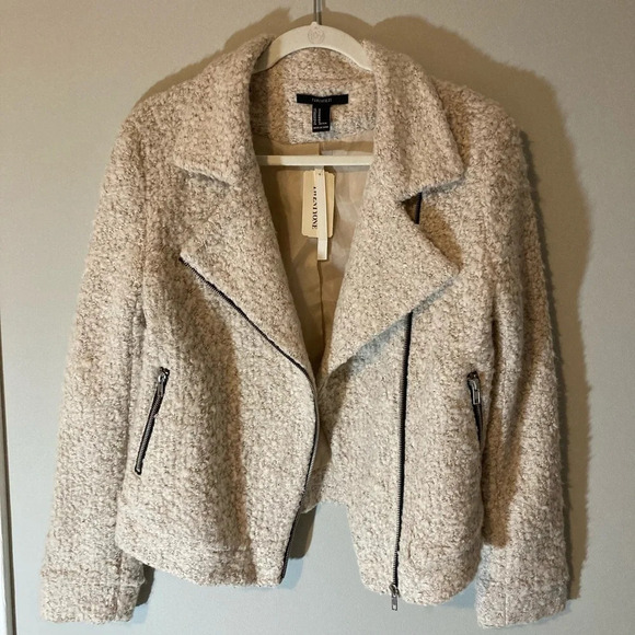 NWT Forever 21 Asymmetrical Zipper Faux Fur Moto Jacket M - Picture 1 of 12